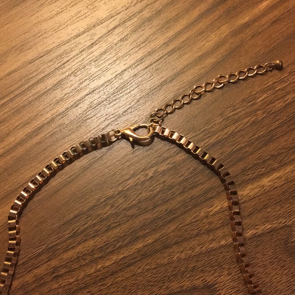 daisy necklace! - Picture 3 of 3